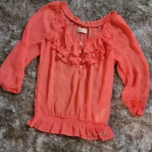 Hollister Ruffle Top Coral Size Medium